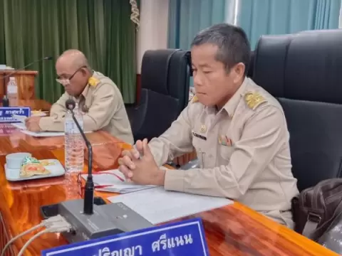 การประชุมสภาเทศบาลตำบลกุดหว้า